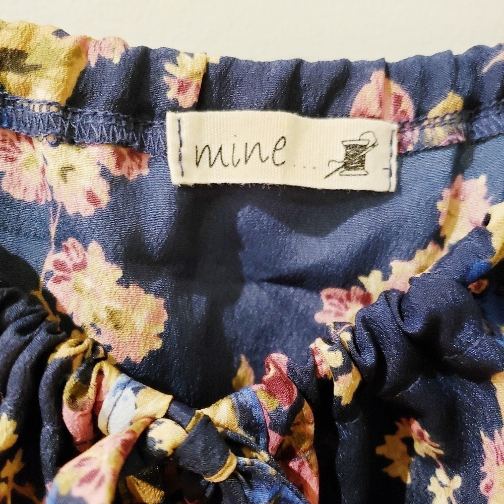 mine Sleeveless Floral Dress - Picture 3 of 6